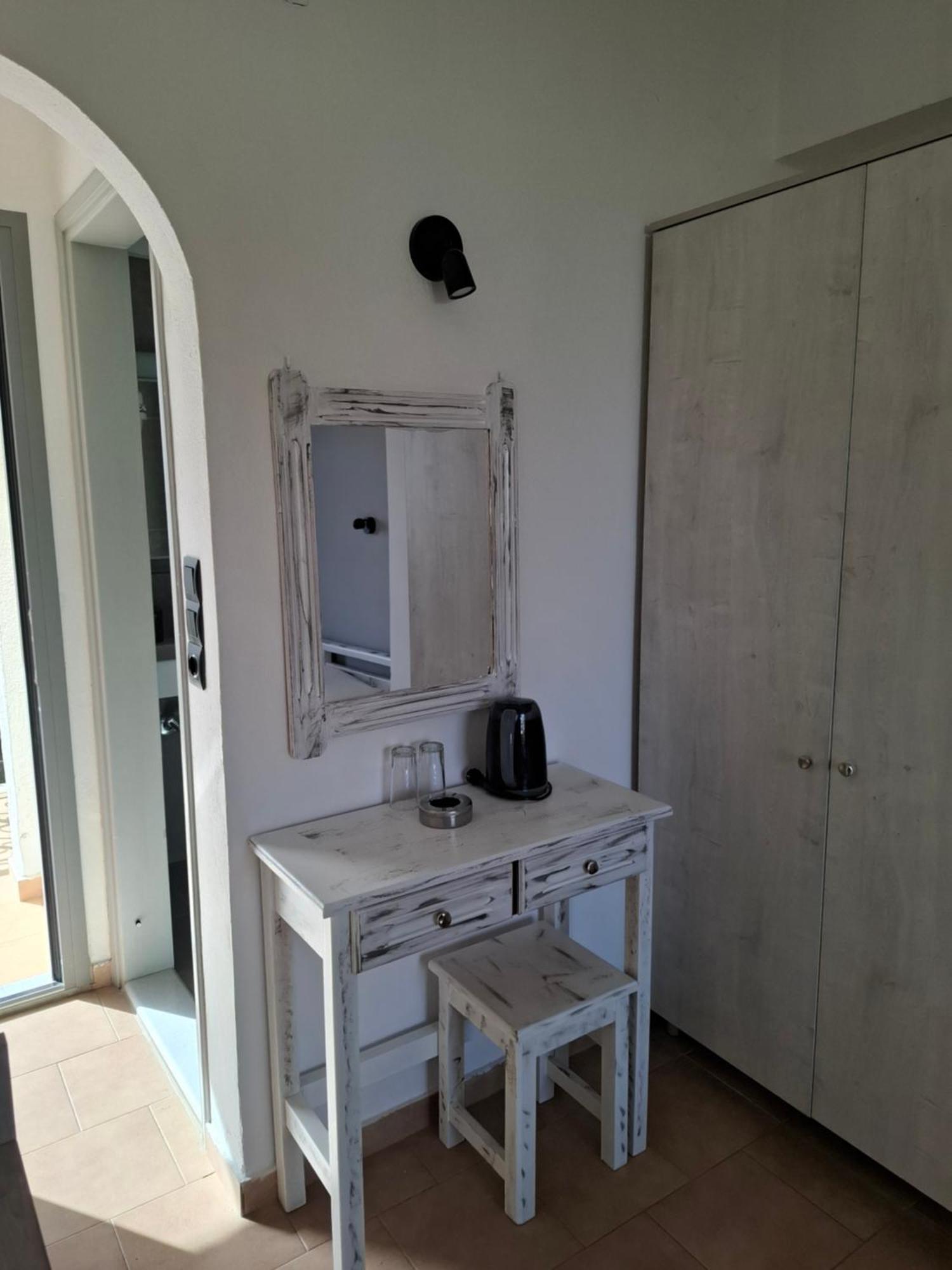 Ostria Hotel Ajía Galíni Kültér fotó