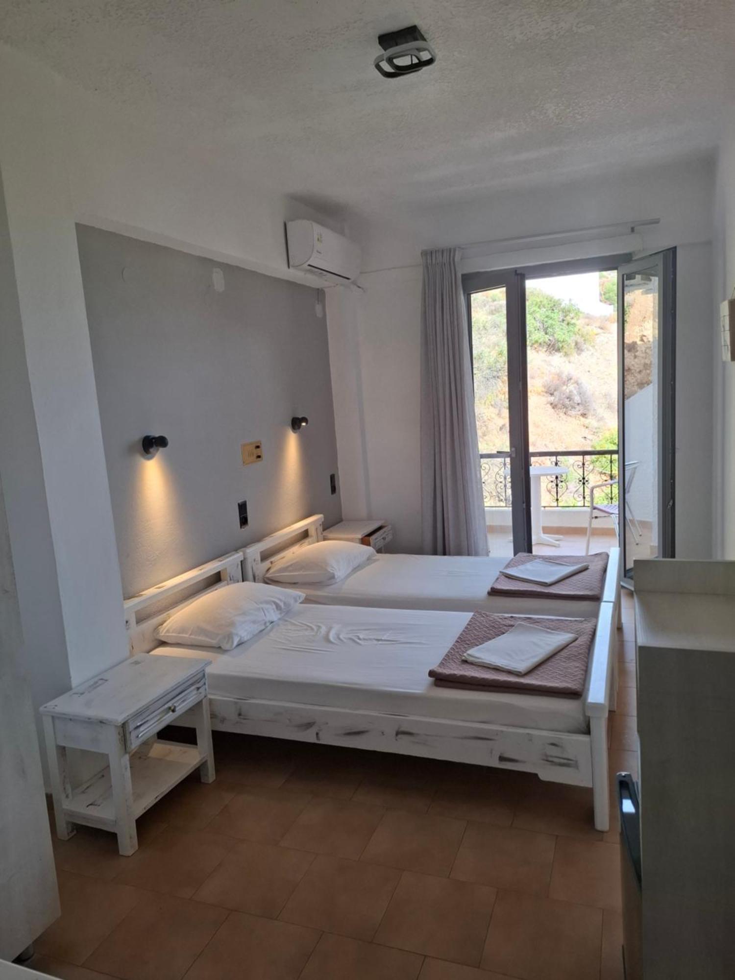 Ostria Hotel Ajía Galíni Kültér fotó